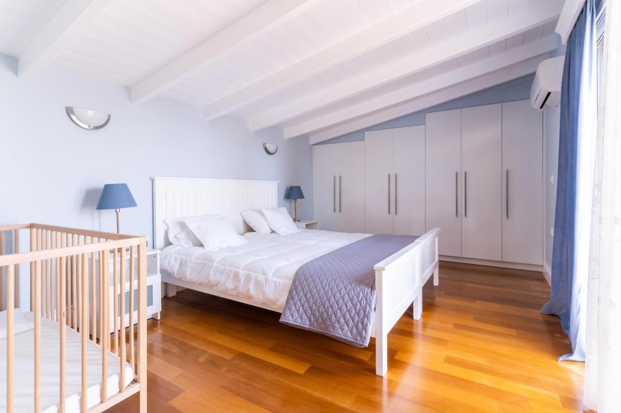 Coastline Maisonette Near Athens Airport And Rafina Port Артемида Екстериор снимка